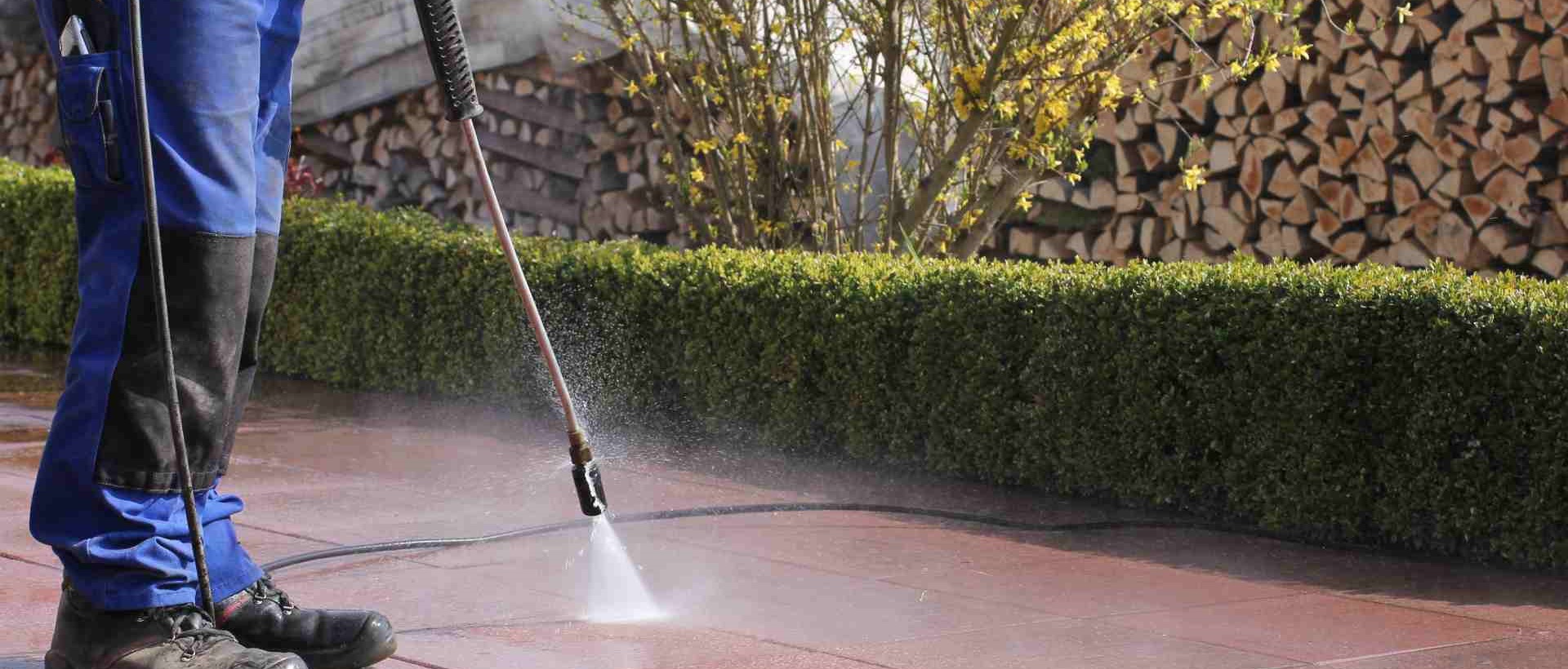 garden maintenance SM7